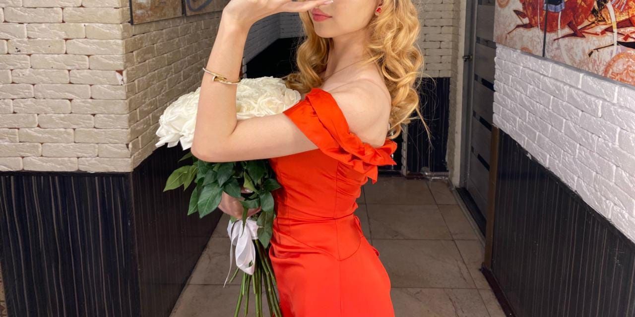 Платье рр 42 почти новый