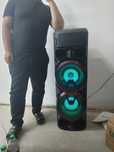 Колонка LG для вечеринок и мероприятий