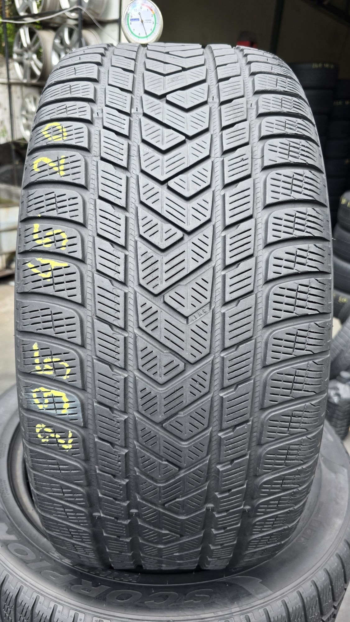 4 anvelope iarnă Pirelli 295/45/20- transport gratuit