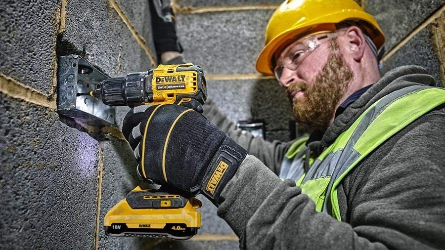 Аккумулятор DEWALT DCB240 20V Max 4.0-Ah Ultra Compact