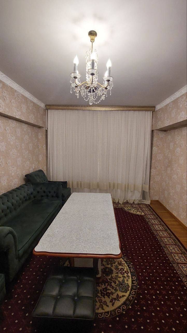 Продается большая 2х комнатная квартира, ЦУМ, Голубые купола