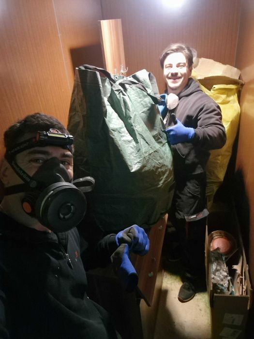 Кърти, чисти, извозва