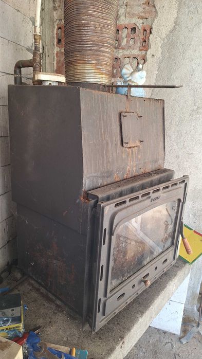 Камина за вграждане с водна риза Prity 12 Киловата