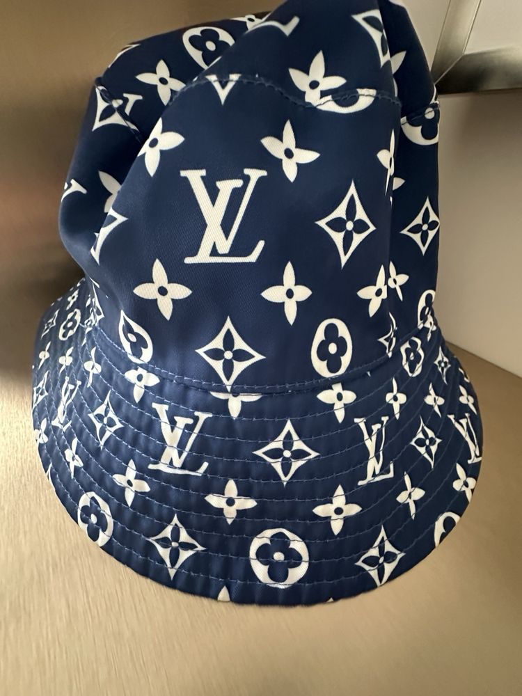 Оригинални Шапки Louis Vuitton