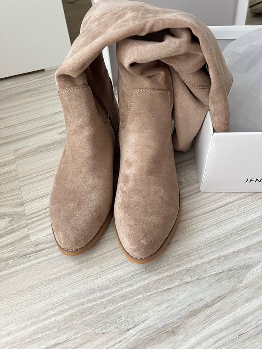 Ботуши дамски велур