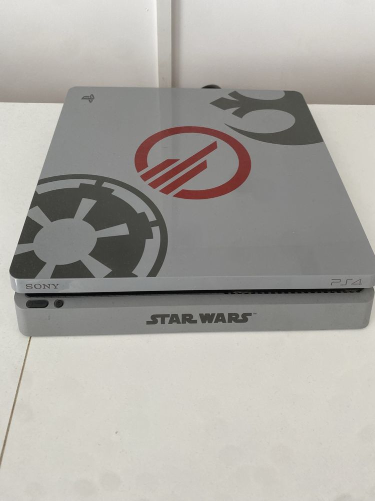 Ps4 star wars + 2 manete + 2 jocuri