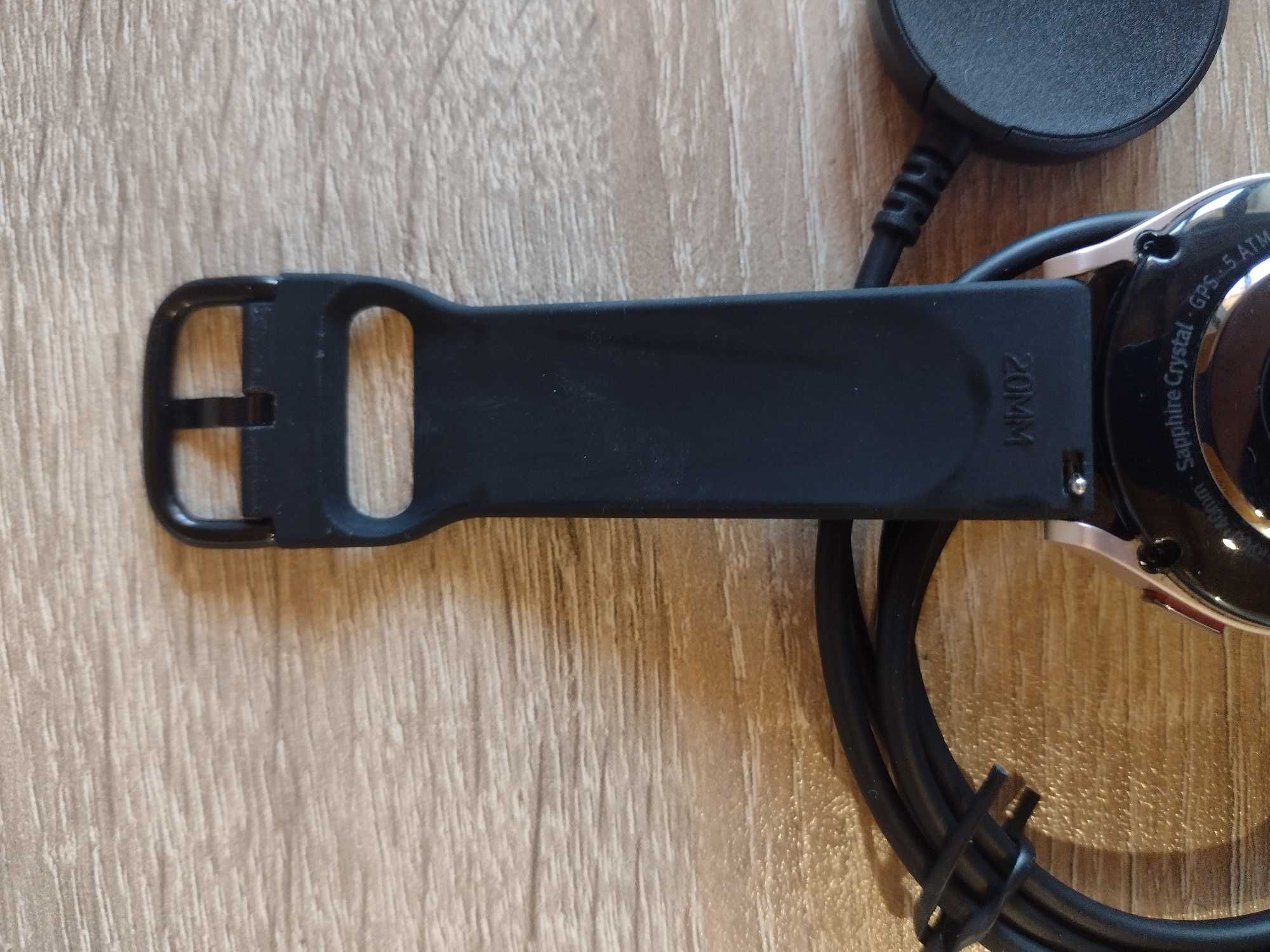 Samsung Galaxy Watch 5 pink gold