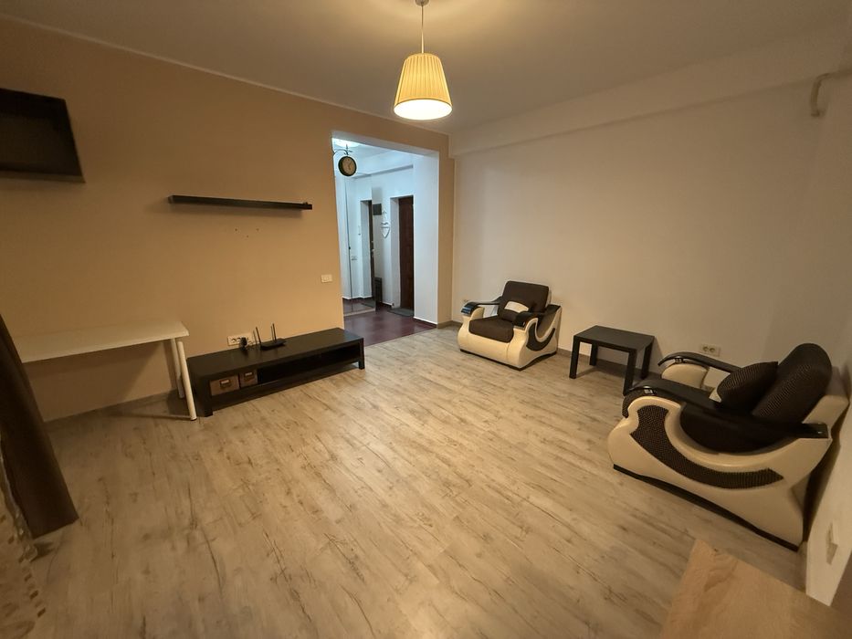 Garsoniera transformata in 2 camere Militari Residence