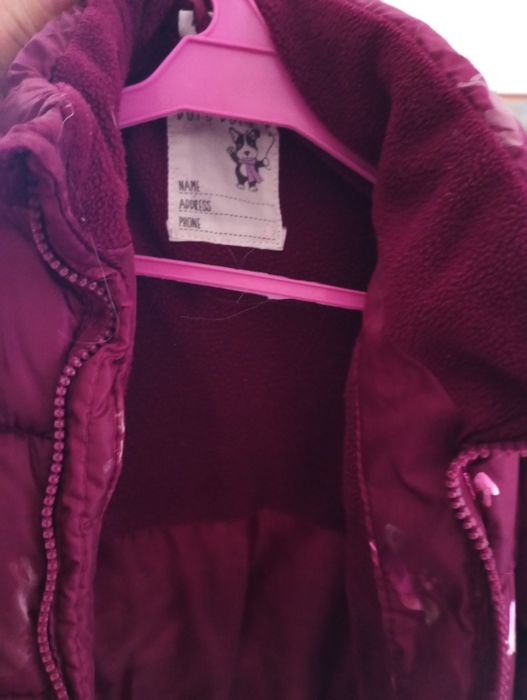 Vând geacă groasa de iarnă pentru fetițe de 2-3 ani