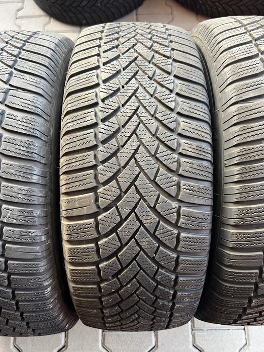 4 броя Зимни Гуми 215/60/16 BRIDGESTONE ДОТ: 23-24г