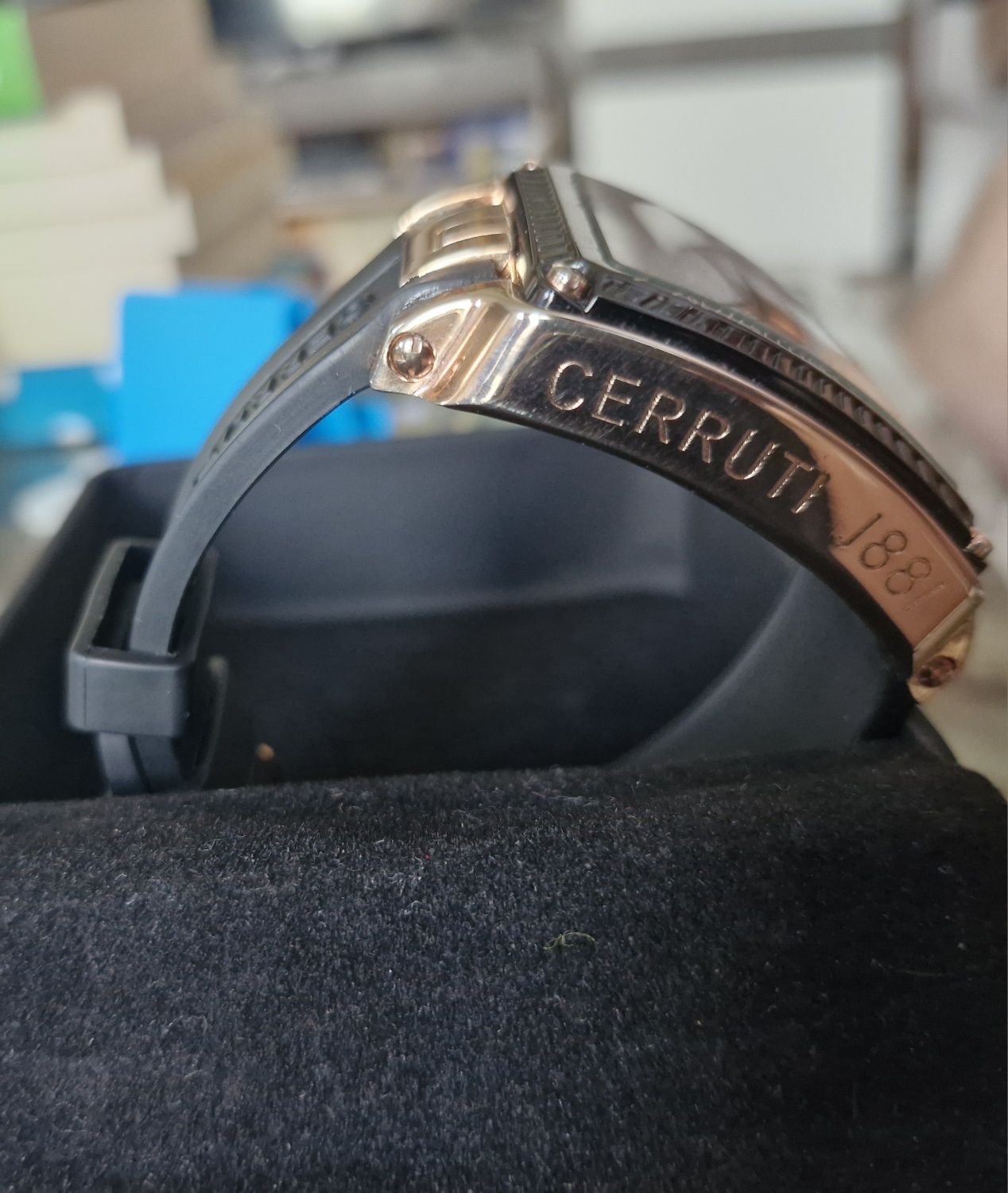 CERUTTI 1881 неръждаема стомана и водоустойчив