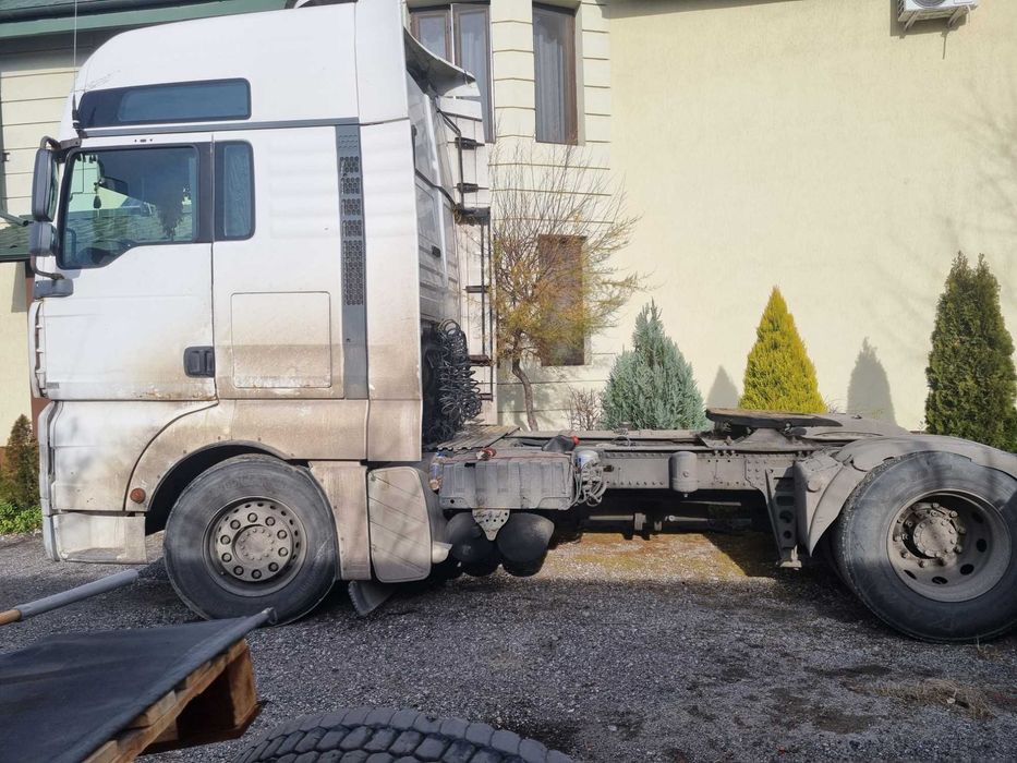Cap tractor MAN TGA 18440 an 2006