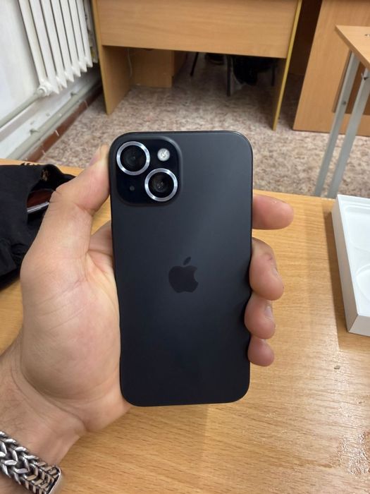Айфон (iphone) 15