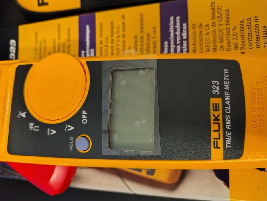 Cleste ampermetric Fluke 323 True-RMS