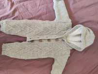 Combinezon tricot imblanit si botosi 68