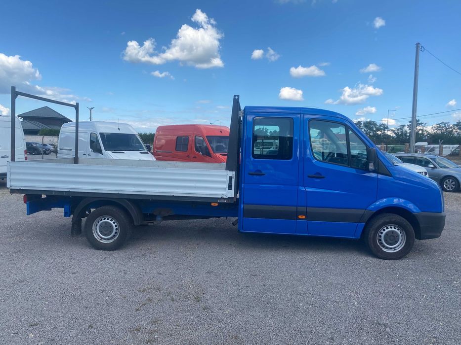 VW Crafter 2.5 tdi, 7 locuri,lada 3.50 ,