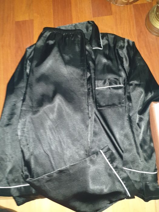 Vand pijama neagra de dama material lucios Xl/xxl