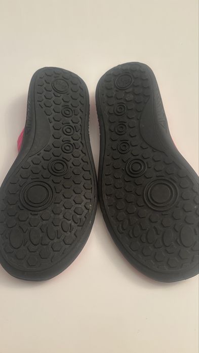 Papuci de apa noi, marime 32-33