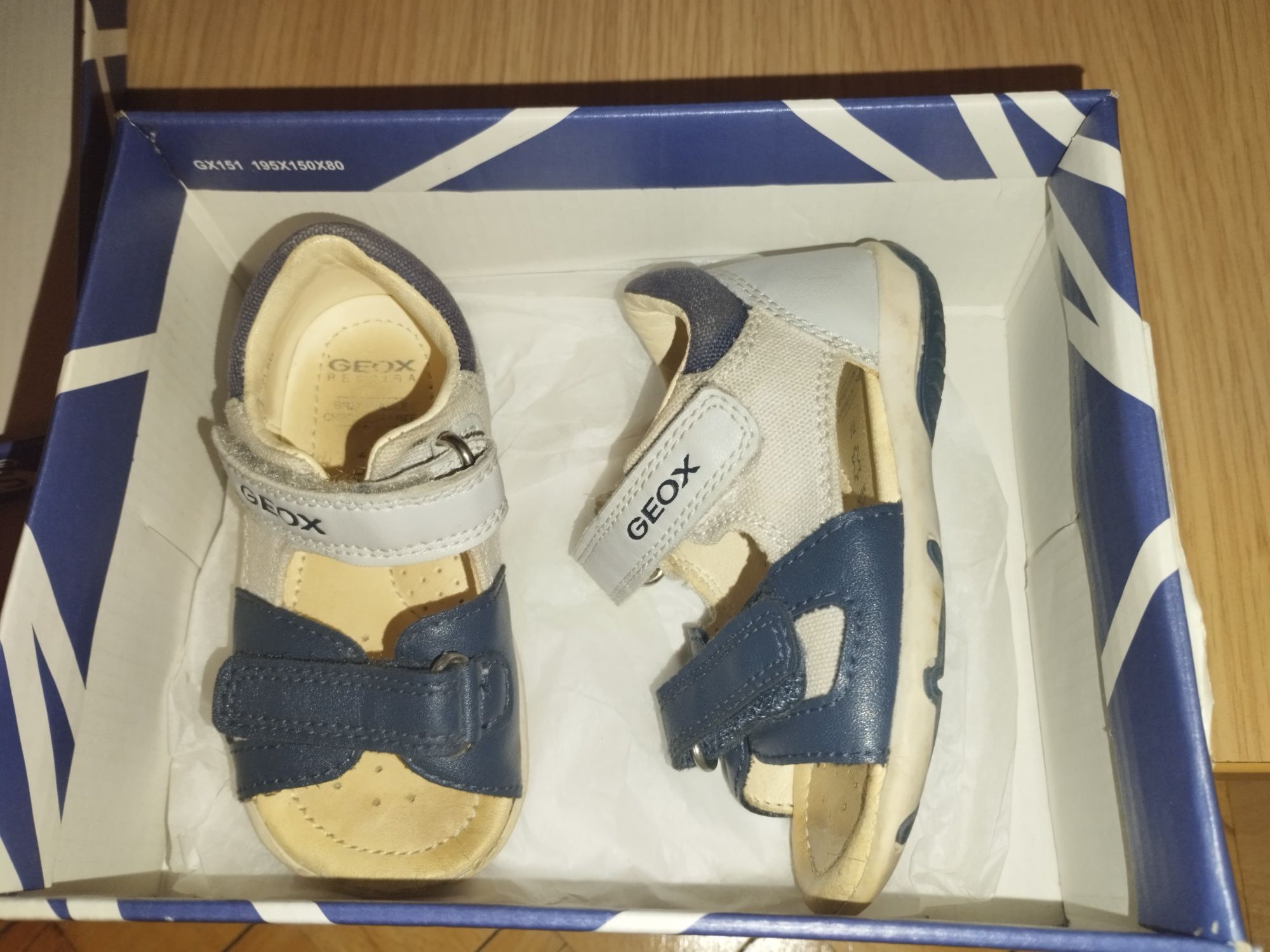 Детски сандали Geox