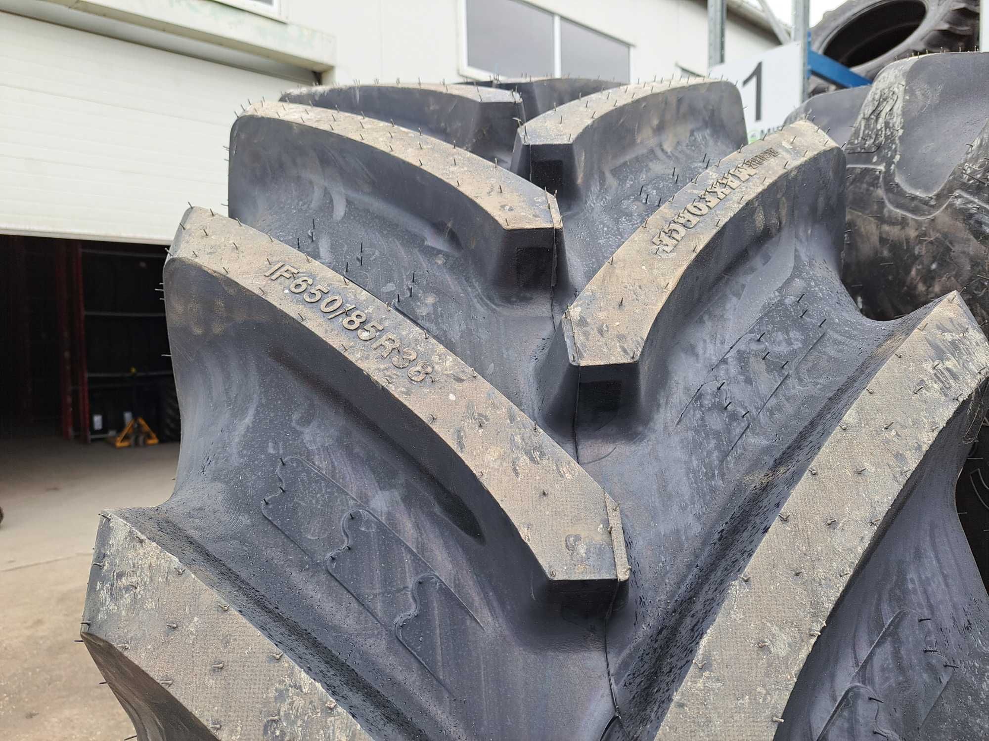 Cauciucuri noi IF 650/85 R38 BKT anvelope AGRIMAX FORCE FENDT, CASE