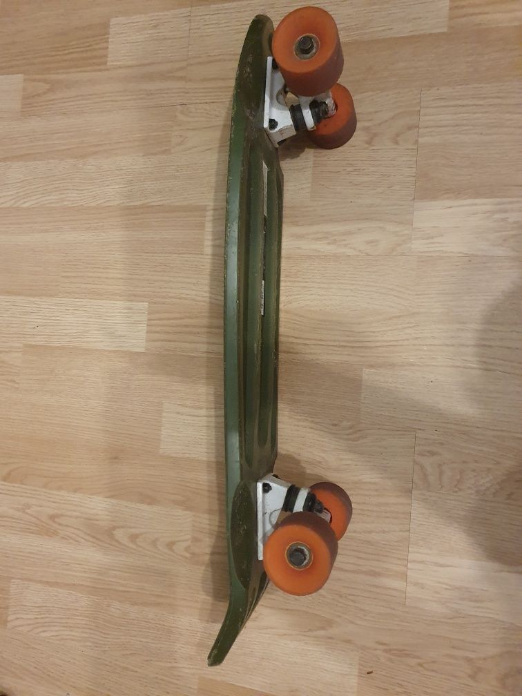 Skateboard verde