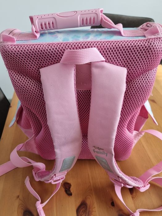 Ghiozdan scoala primara.