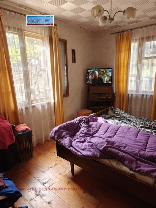 Продажба къща в с. Прибой 85 м²