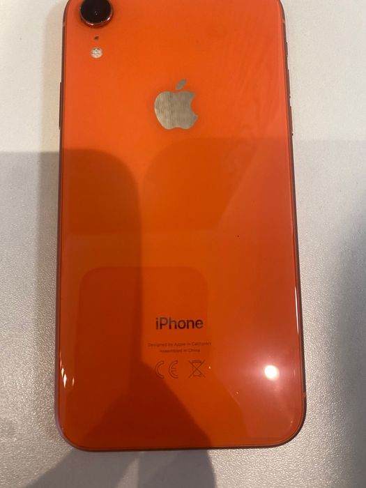 Vand iphon XR cu 600 ron