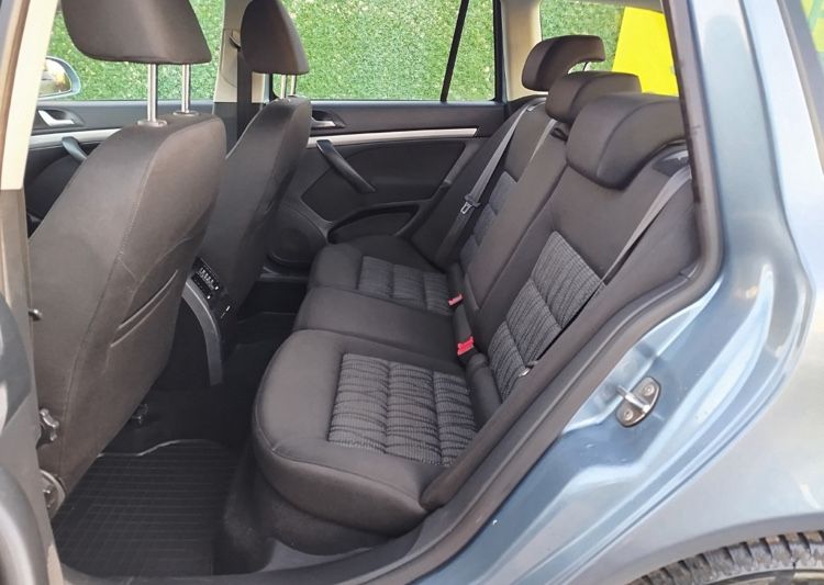 Skoda Octavia 1.6 TDI 105 кс 2011 г
