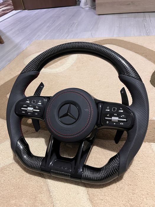 Волан Mercedes AMG