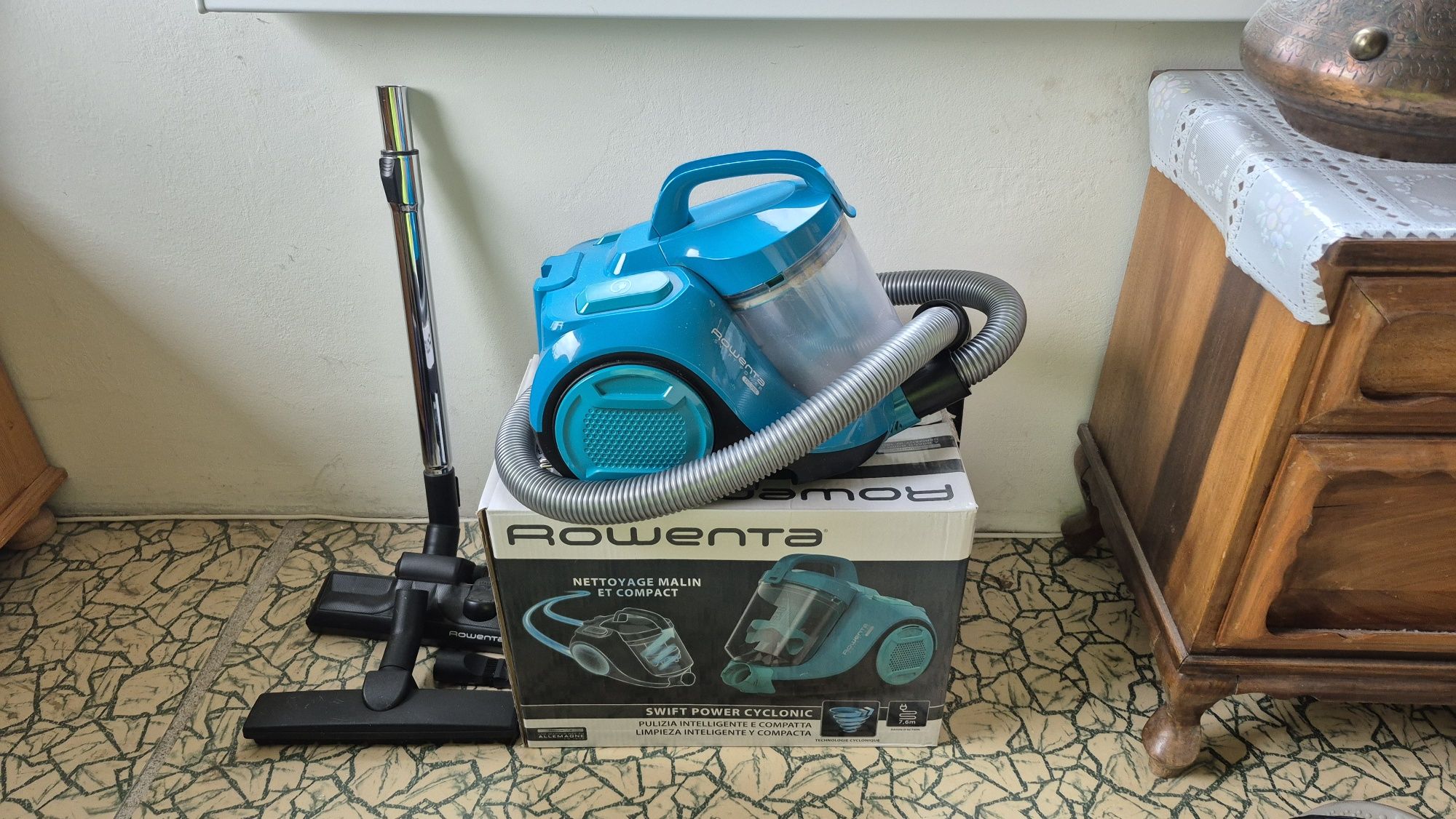 Прахосмукачка Rowenta Swift Power Cyclonic без торбички 750 W