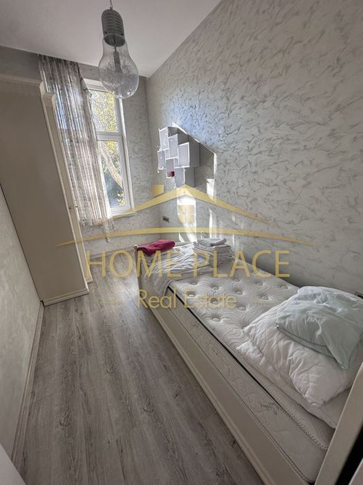 Дава се под наем Тристаен апартамент в Варна, Център - 74 кв.м за 765 € - Снимка #6