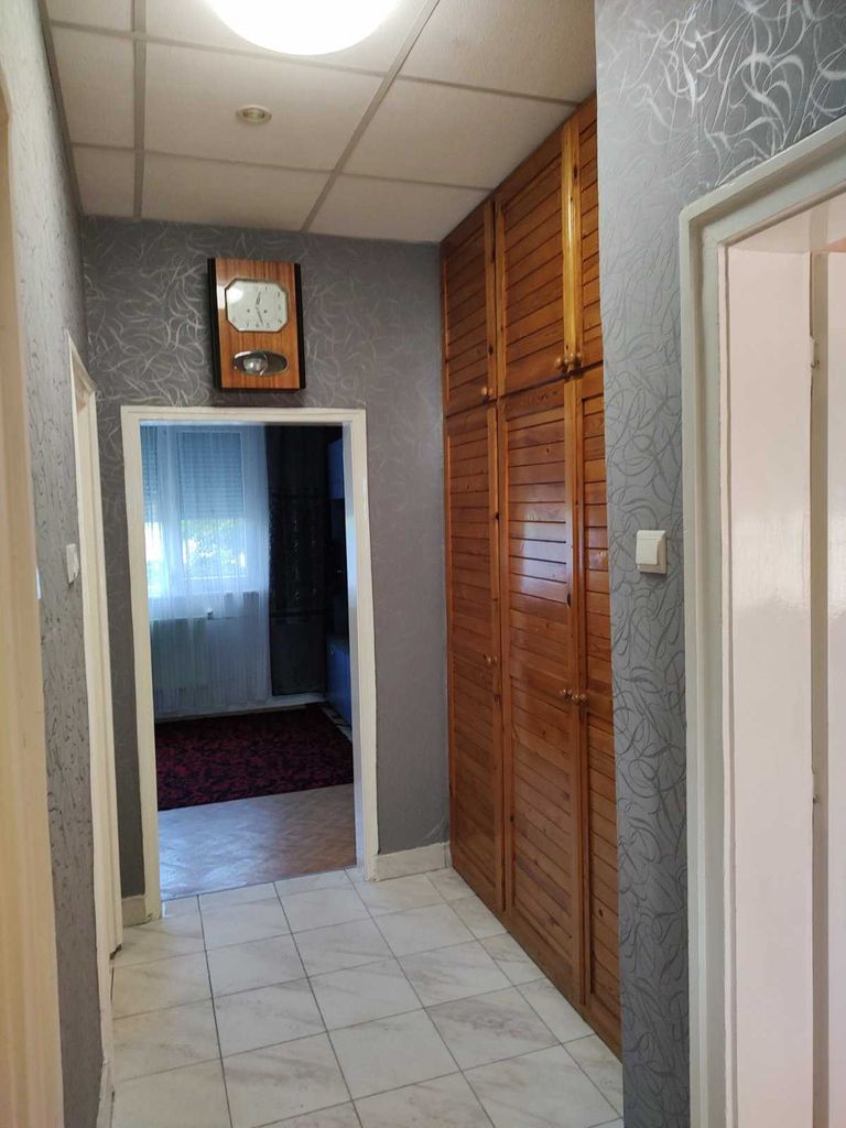 Дава се под наем Четиристаен апартамент в Пловдив, Център - 120 кв.м за 510 € - Снимка #10