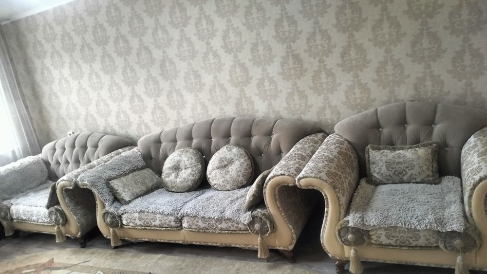 Продам красивый диван