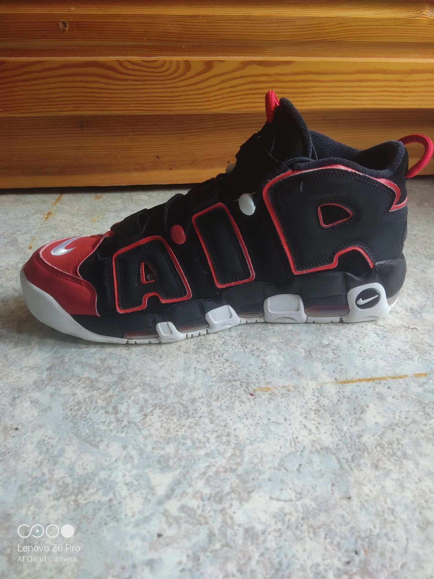 Nike Air more uptendo(red)