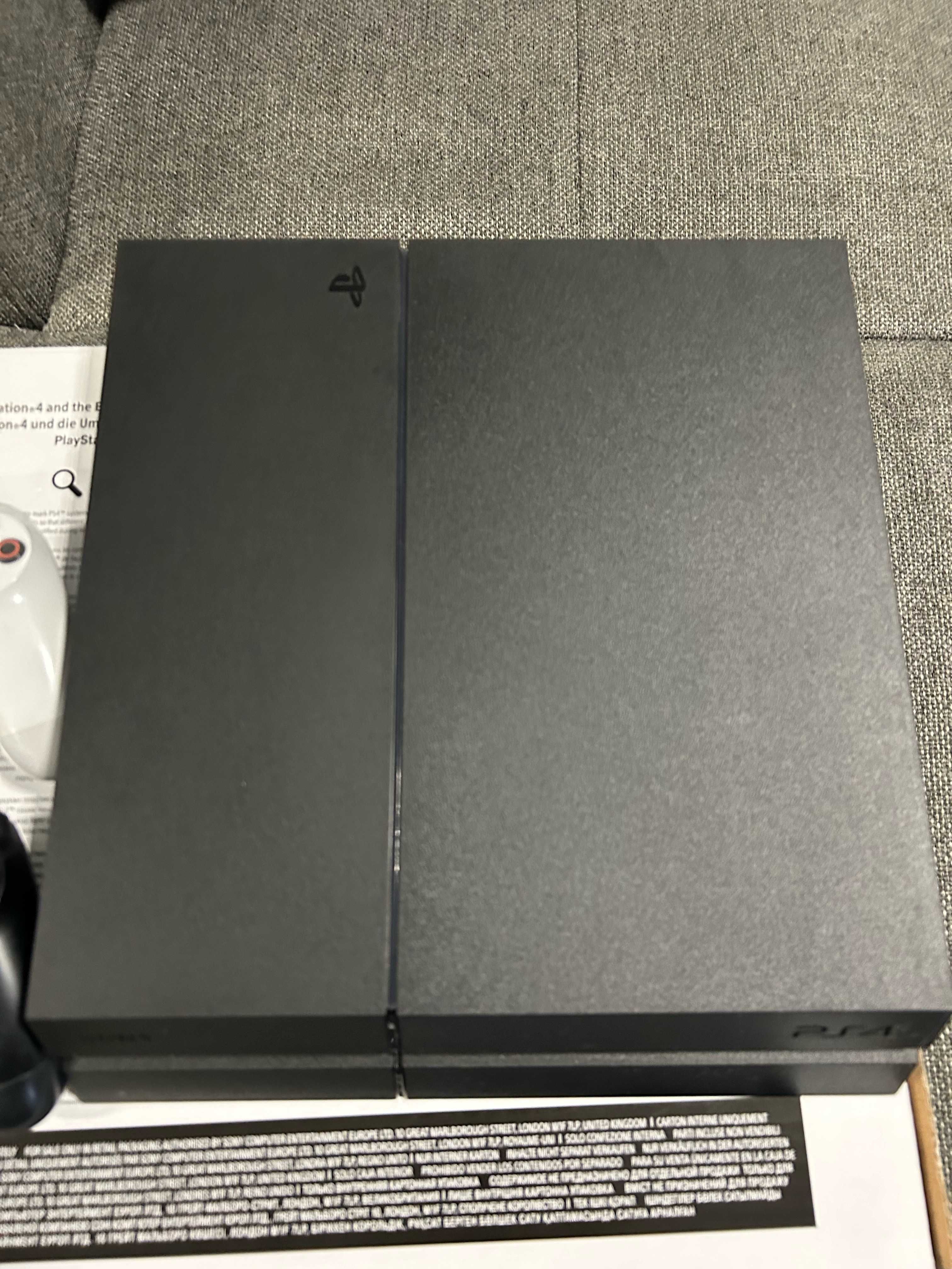 PS 4 Slim 1TB + 2 контролера