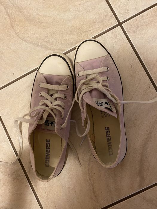 Converse originali marimea 38.5 purtati de 2-3 ori