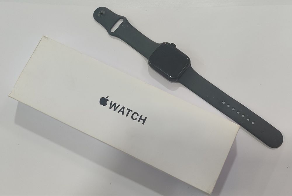 Продам Apple Watch SE(Gen 2) 44mm