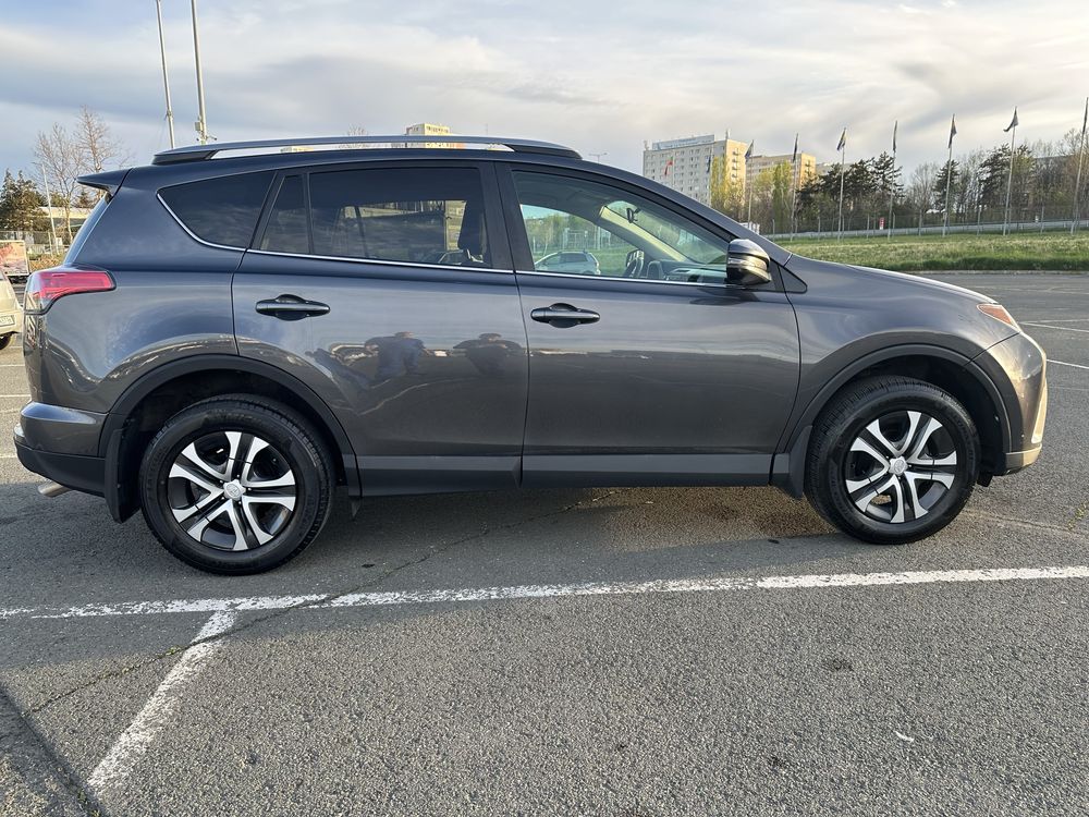 Toyota RAV4 2.5 AWD 2017