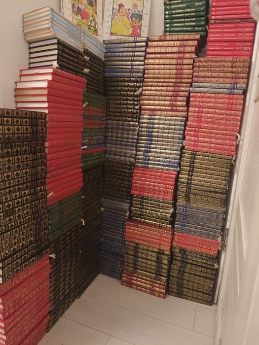 Set Prietenii Cartii,Anii 1991-2011,cartonate, 380 vol,LUX,Superb