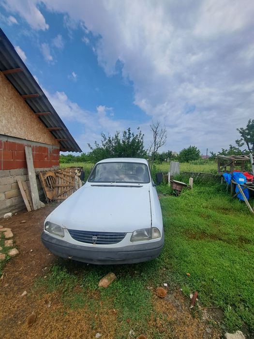 Camioneta dacia 4x4