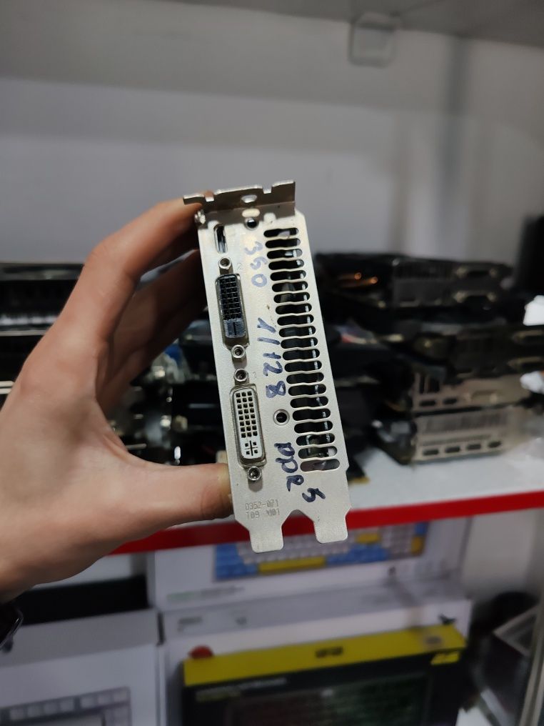 Видео карта GTX 650TI