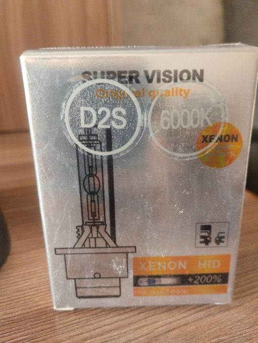 Продам ксеноновые лампы