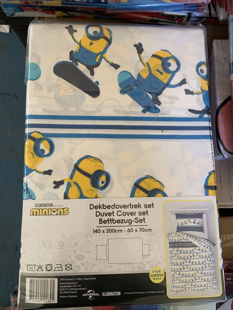 Детски спален комплект Minions Skate Crew 140×200см, 60х70см