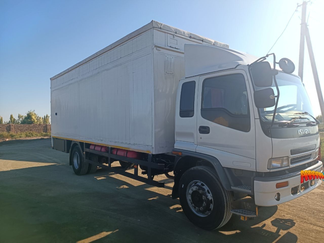 Isuzu 10t yili2019