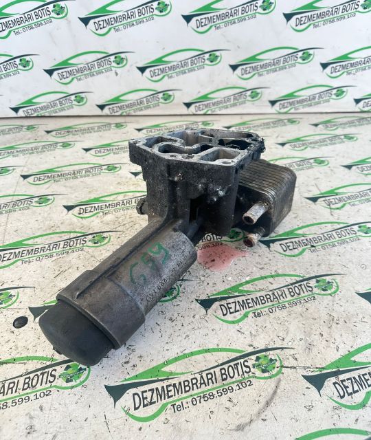 Carcasa filtru ulei 038 115 360 C Volkswagen VW Passat B5.5 (facelift