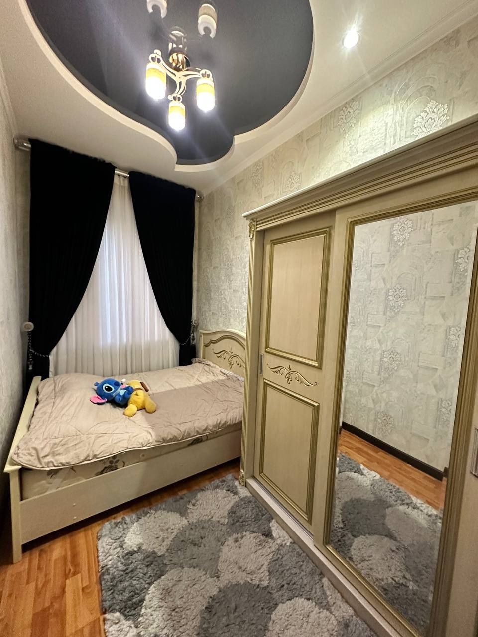 Срочно продается квартира в центре Чирчика