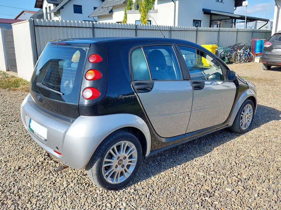 Smart Forfour 1.1, anul 2005, Stare tehnică și estetică bună