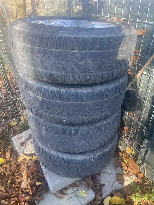 Vand jante cu cauciucuri de iarna 225/60R/17