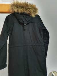 Geaca Helly Hansen model parka